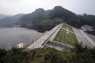 上海駱盈向達州市通川區雙河口水庫供應密閉套管